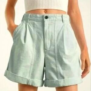 Everlane The Tourist Pleated High Rise Cotton Shorts 8